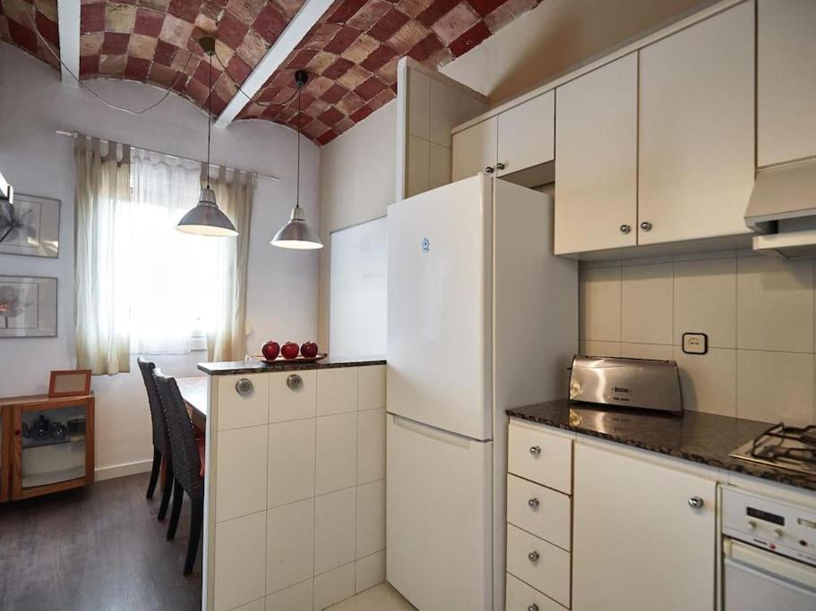 Апартаменты Bed&Bcn Arquimedes Барселона Экстерьер фото