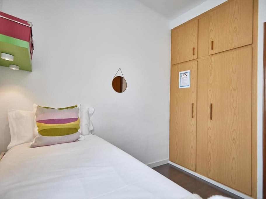 Апартаменты Bed&Bcn Arquimedes Барселона Экстерьер фото